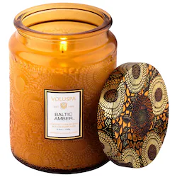 VOLUSPA Baltic Amber Glass Candle