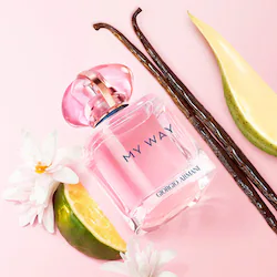 Armani Beauty My Way Eau de Parfum Nectar Travel Spray with Vanilla & Pear