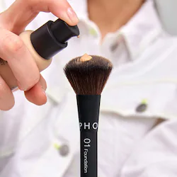 SEPHORA COLLECTION Essential Brush - 01 Foundation
