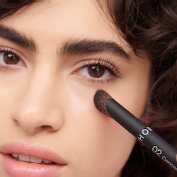 SEPHORA COLLECTION Essential Brush - 02 Concealer