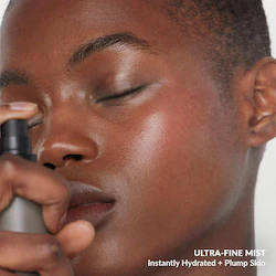 REFY Face Setter Hydrating and Plumping Setting Spray with Polyglutamic Acid