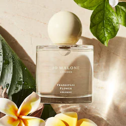Jo Malone London Frangipani Flower Cologne Travel Spray with Sandalwood